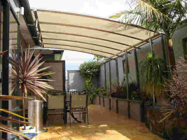Fixed Frame Awnings - Curved Patio room in Stainless Steel in Auckland 2 copy.jpg