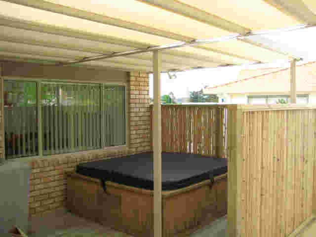 Retractable Awnings - IMG_1101 copy.jpg