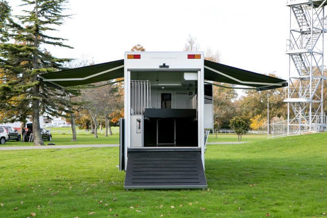 Retractable Awnings - Web-Wade-Platinum-Plus-2017-5714 (60) copy.jpg