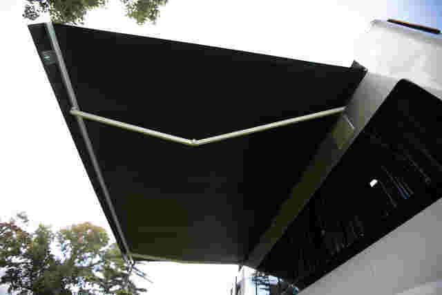 Retractable Awnings - Web-Wade-Platinum-Plus-2017-5714 (76) copy.jpg