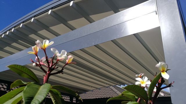 Retractable Roof - IMG_20180226_095220 copy 2.jpg