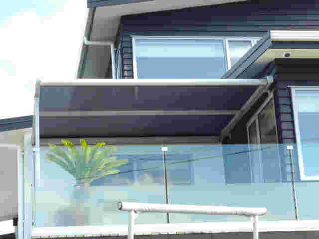 Retractable Awnings - Domestic Varioscreen in Grey.jpg